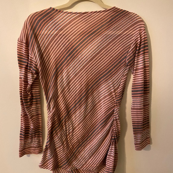 Liz Lange Maternity. - Picture 4 of 4